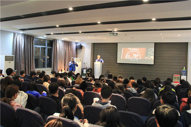 北影学院老师讲话
