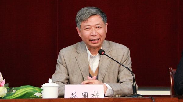 校关工委常务副主任娄国栋致辞