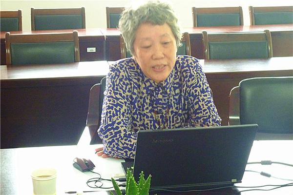 校教育发展基金会理事长王武作讲座