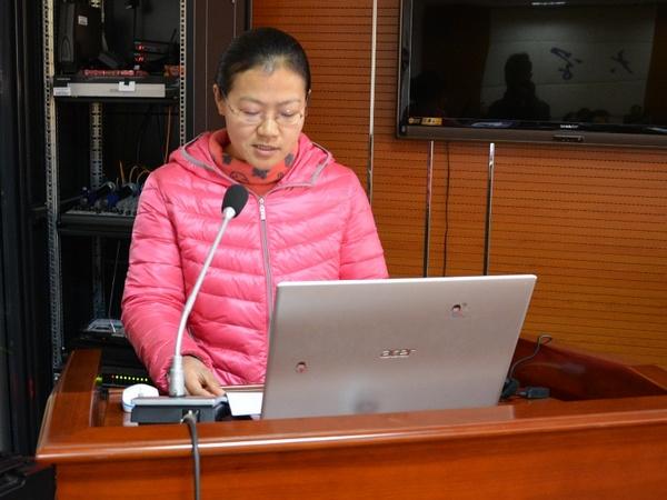 商学院优秀班主任代表发言