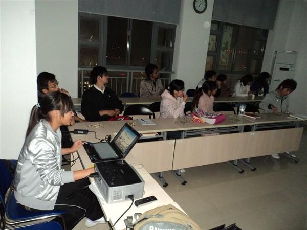 书友读书交流现场