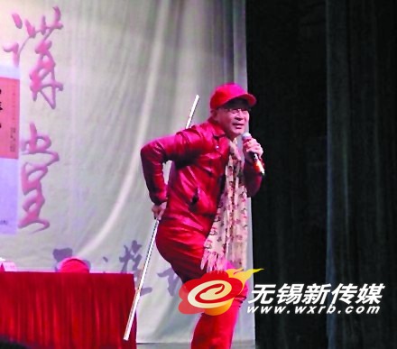 讲座现场的六小龄童