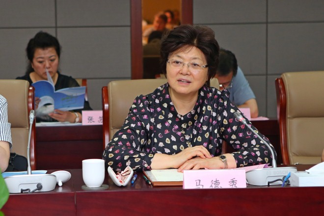 全国政协委员、教科文卫体委员会副主任马德秀讲话