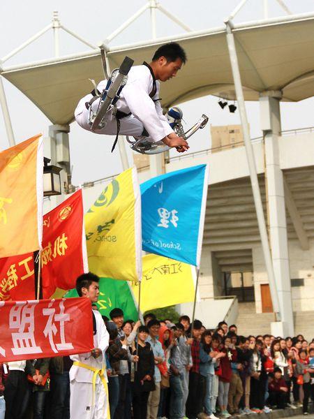 精彩的社团表演（二）