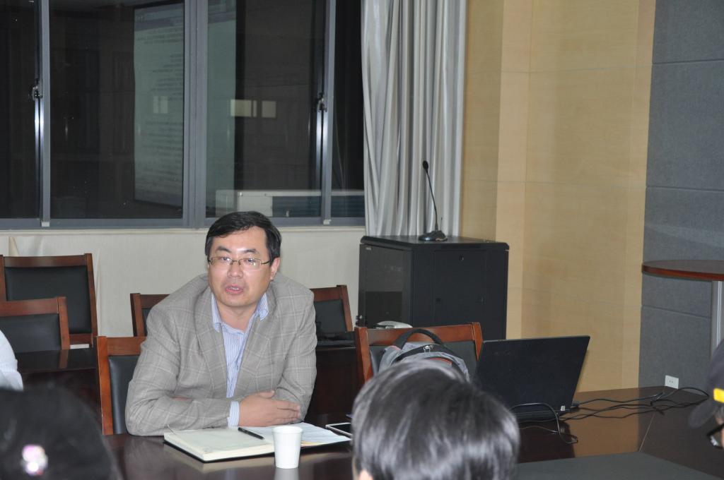 生工学院刘龙教授交流