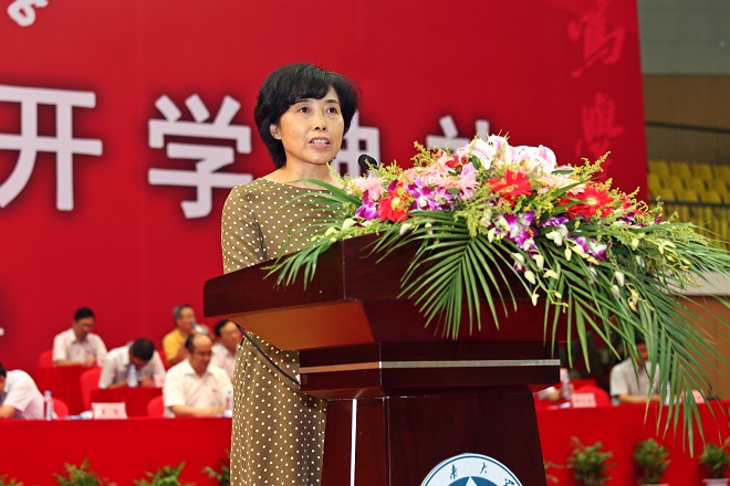 教师代表发言