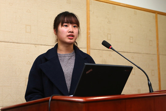 纺服学院纺织1404班团支书刘欢交流发言