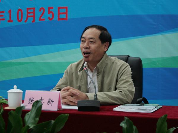 无锡市教育系统关工委主任张志新讲话