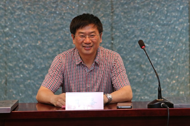 副校长田备发表讲话