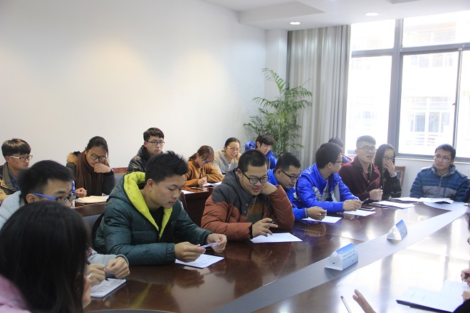 同学们畅所欲言