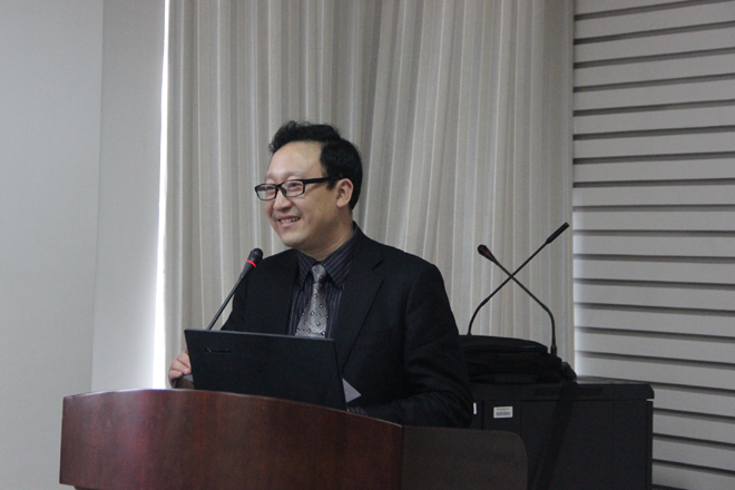 李青矾先生介绍公司情况