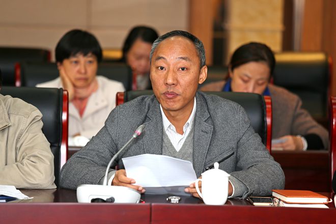 物联网工程学院党委书记朱飞同志发言