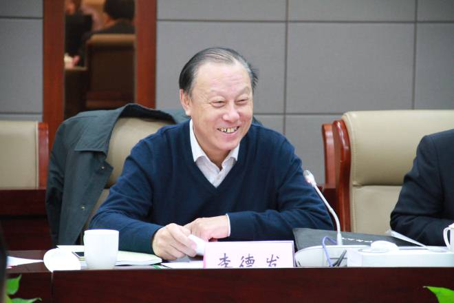 论证专家组组长李德发院士