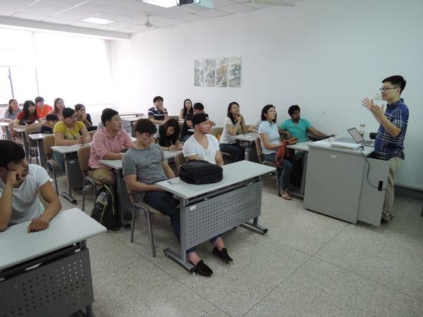 2014国际教育学院对外汉语培训中心正式开课