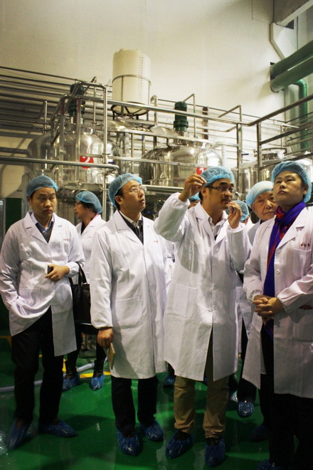 考察无锡金农生物科技有限公司日处理10吨“镉大米”安全加工利用生产线