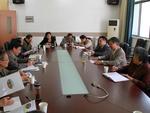 校关工委与江苏科技大学关工委交流工作