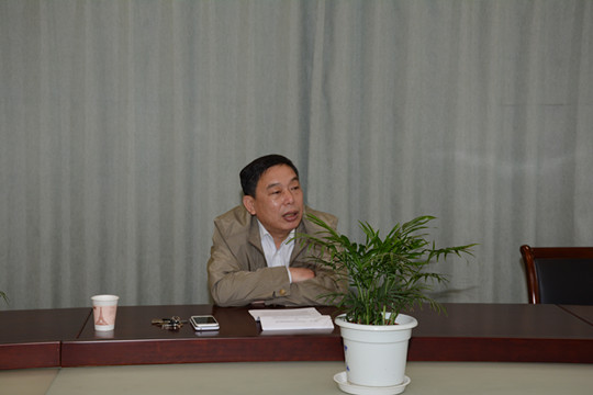 社会科学处刘焕明处长作专题报告