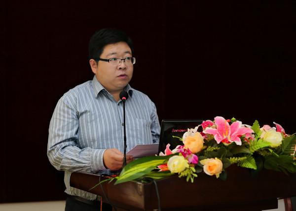 校团委副书记刘长青讲话