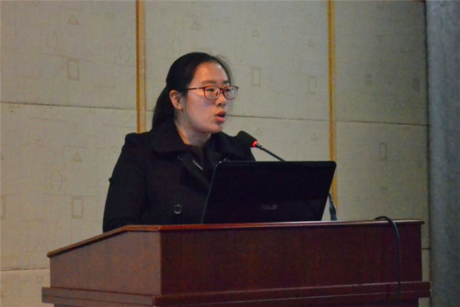 百思特国际教育留学顾问谢桂珍作《海外留学那些事儿》主题发言
