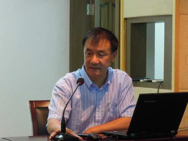 全国工商管理硕士教育指导委员会秘书长仝允桓教授