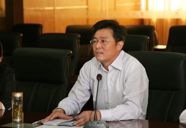 符惠明副书记做总结发言并部署了下半年“形势与政策”教育教学工作重点