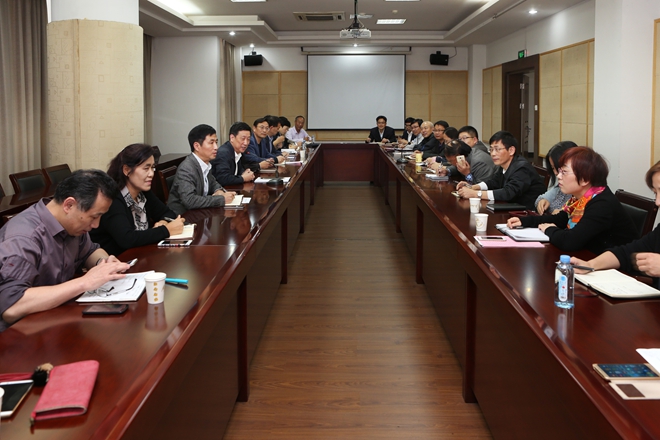 “两学一做”学习教育推进会现场