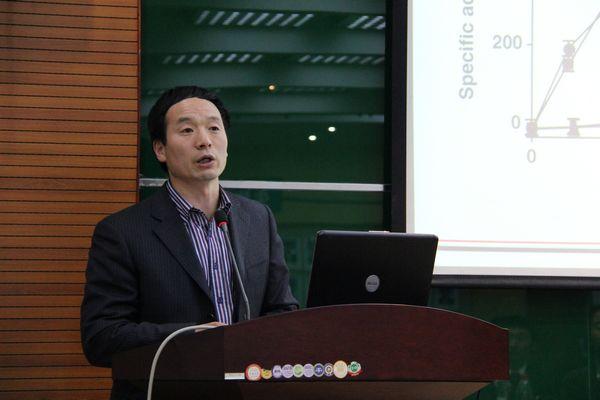 生工学院院长堵国成教授作大会总结