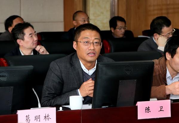食品学院院长陈卫发言